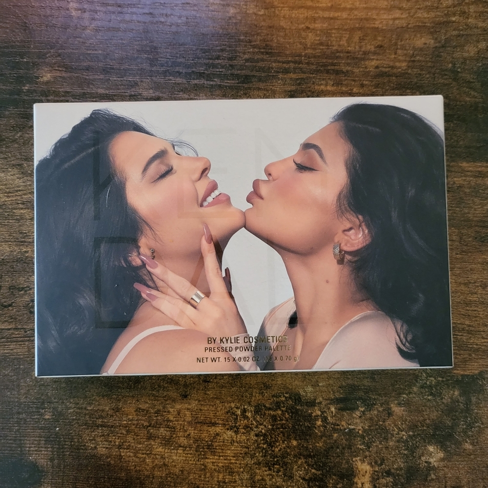 Kylie Cosmetics Kendall Pressed Powder Pallette